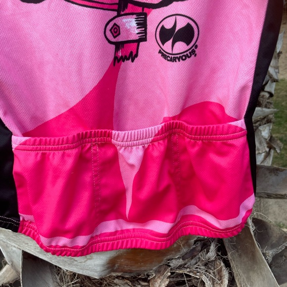 Women’s Biker Chick bicycle top back pockets Precaryous what is life size l - Picture 5 of 6